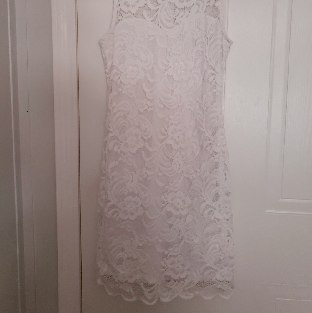 White lace dress